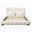 Lit plateforme tapissier avec 2 coussins-128948976-128948978