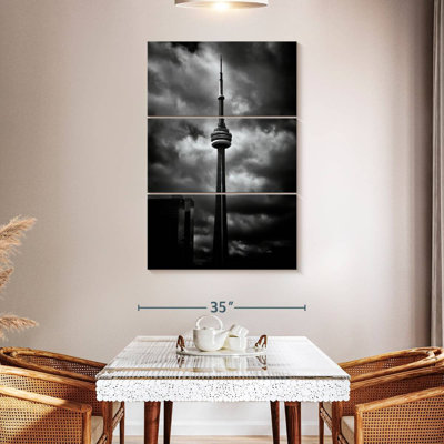 Nicci CN Tower No 5