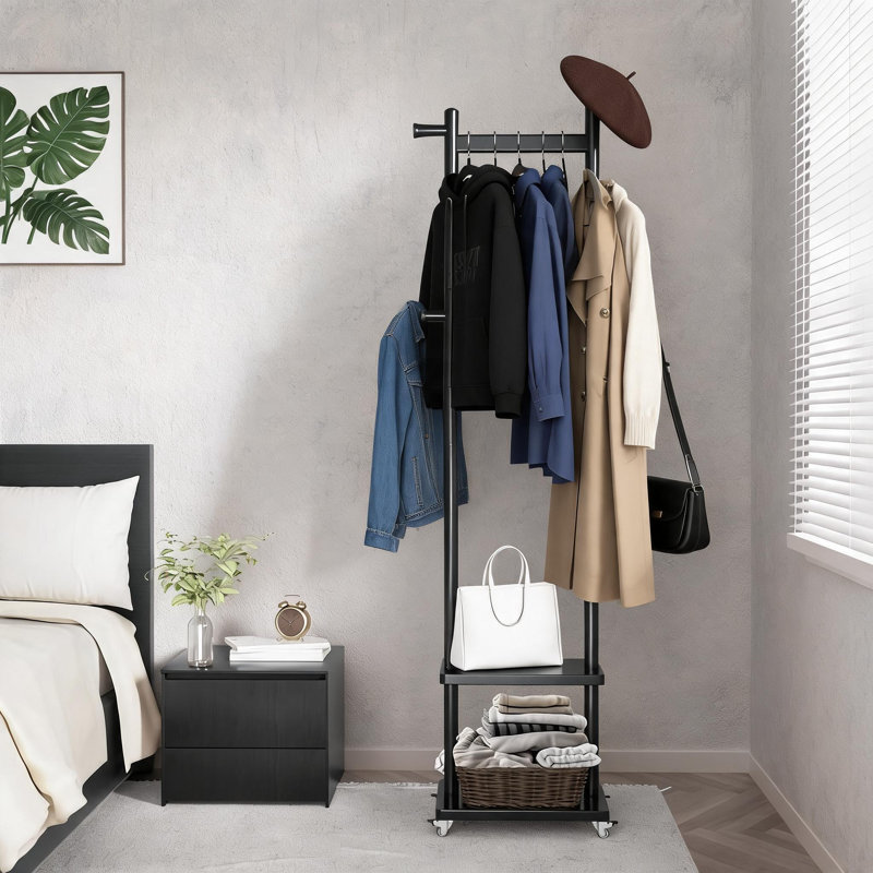 Solid Wood Floor-Standing Coat Rack With Casters, Two Shelves With Five Hooks, Sturdy And Load-Bearing, Suitable For Bedrooms, Living Rooms, And Hotels.