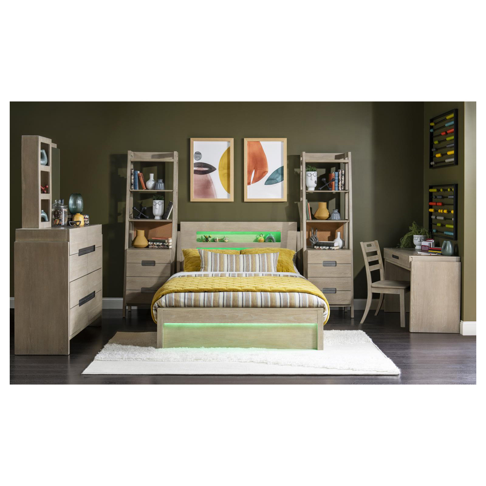 Klier Complete Panel Bed, Full