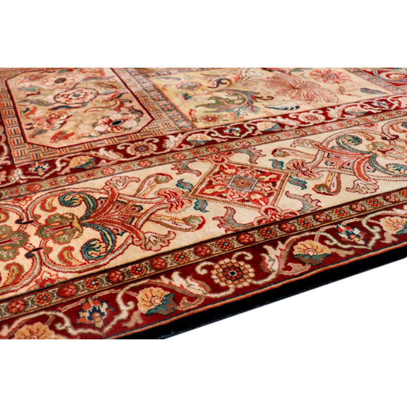 Agra Handmade Wool Oriental Area Rug