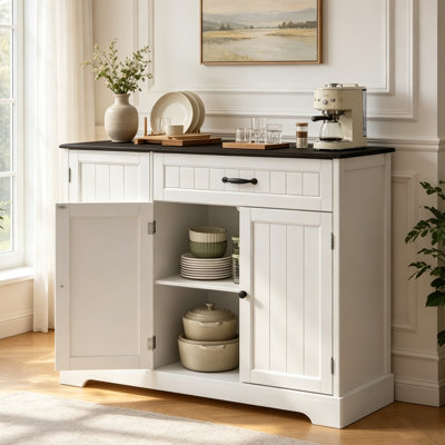 Garde-manger de 33 po avec 3 portes, 1 tiroir et plusieurs options de finition Bayview