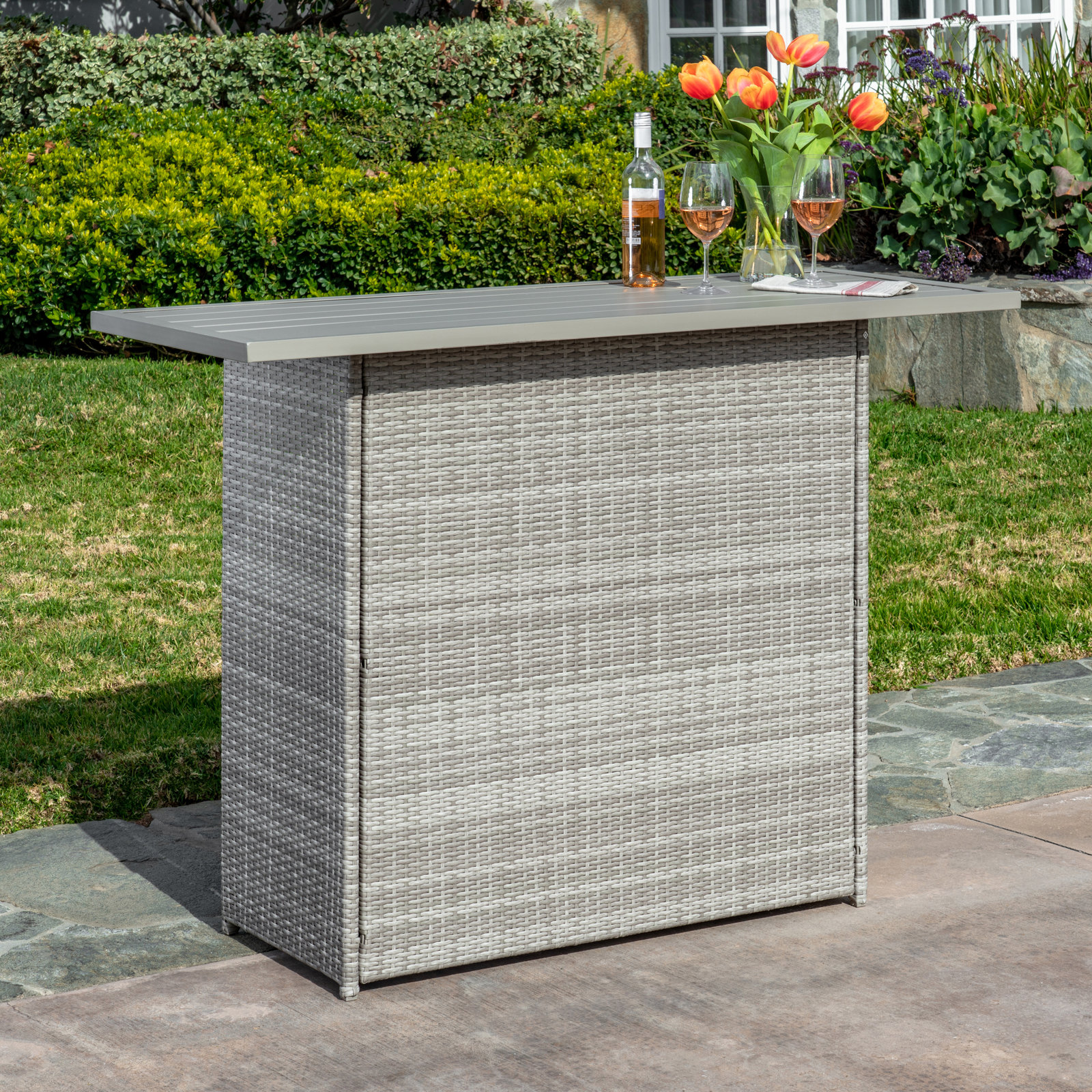 Alzada Bar Counter
