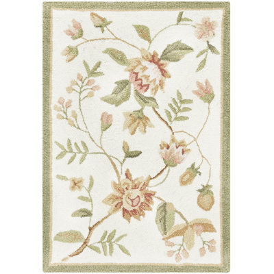 Kinchen Hand Hooked Wool Floral Rug