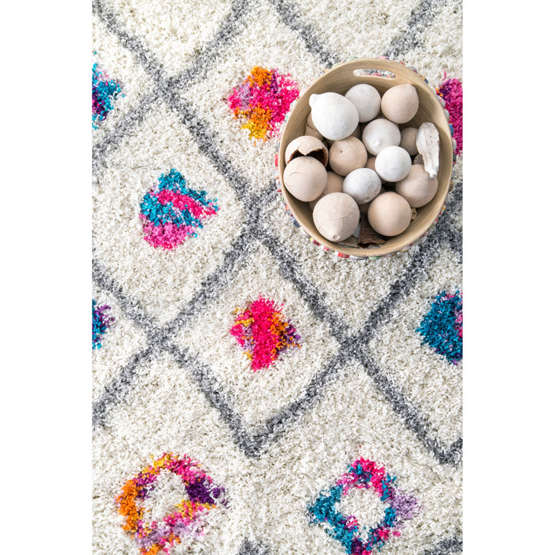 Tapis rose / ivoire à poil long à motif de treillis à losanges bohème Abramson, Rectangle 3 pi 3 po x 5 pi