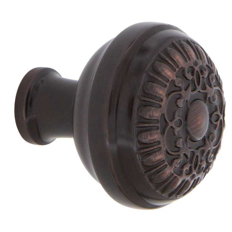 Egg and Dart 1 3/8" Diameter Round Knob