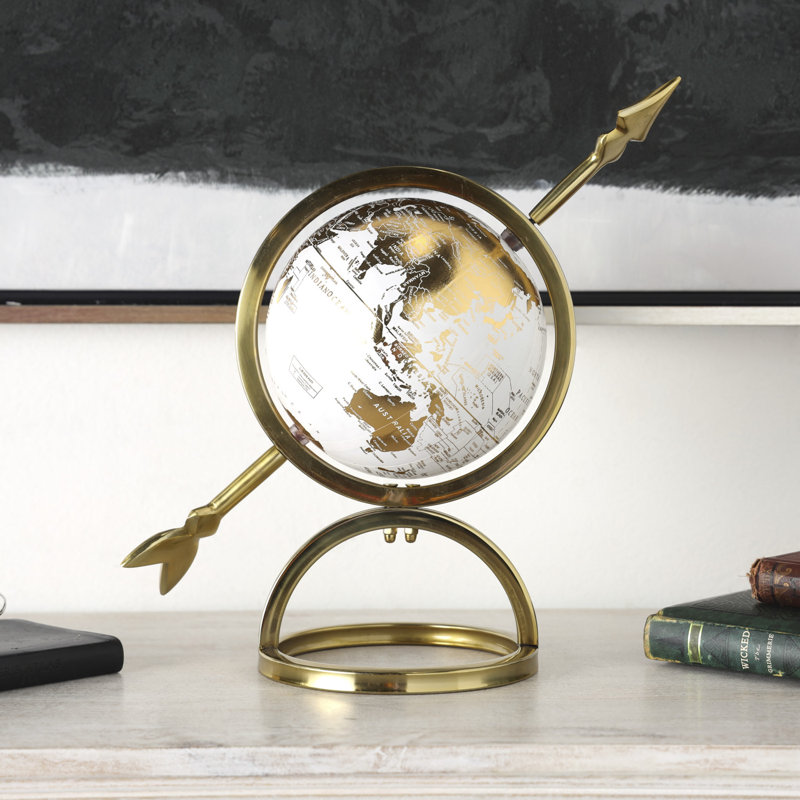 Globe terrestre en métal Mahairir, H 14,1 po x l 12,2 po x P 6,7 po