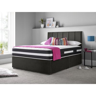 Madelief Divan Bed Set