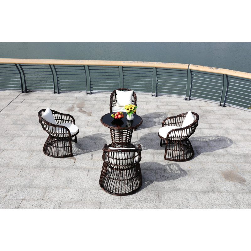 Ensemble repas pour 4 personnes Annyka