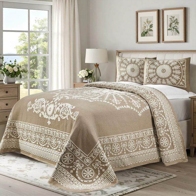 Alistair Lightweight Cotton Blend Jacquard Traditional Medallion Bedspread Set, Taupe
