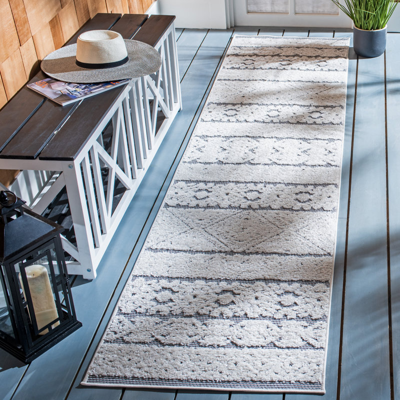 Dodd Performance Southwestern Rug, Runner 2'2" x 9'