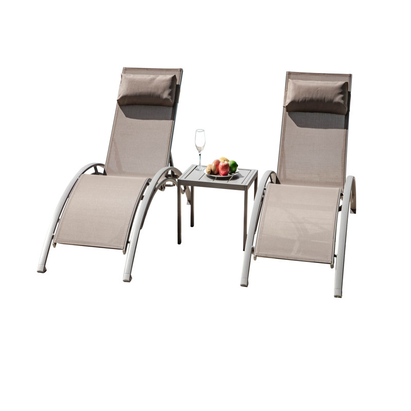 3 chaises longues près de la piscine - chaises réglables en aluminium avec table d'appoint en tissu antirouille pour terrasse, pelouse, cour arrière