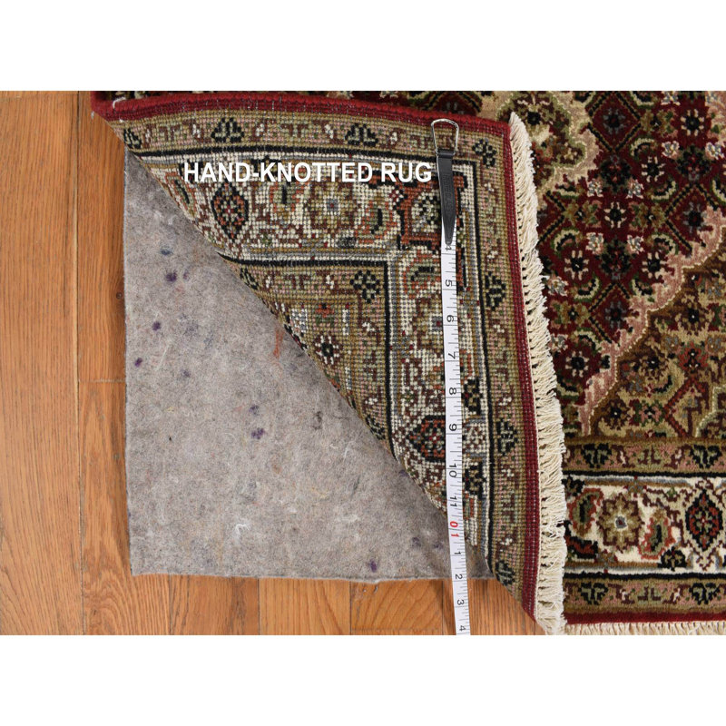 Tapis de couloir 100% laine noué à la main 2 pi 7 po x 12 pi 0 po Tabriz Mahi chocolat 2 pi 7 po x 12 pi 0 po