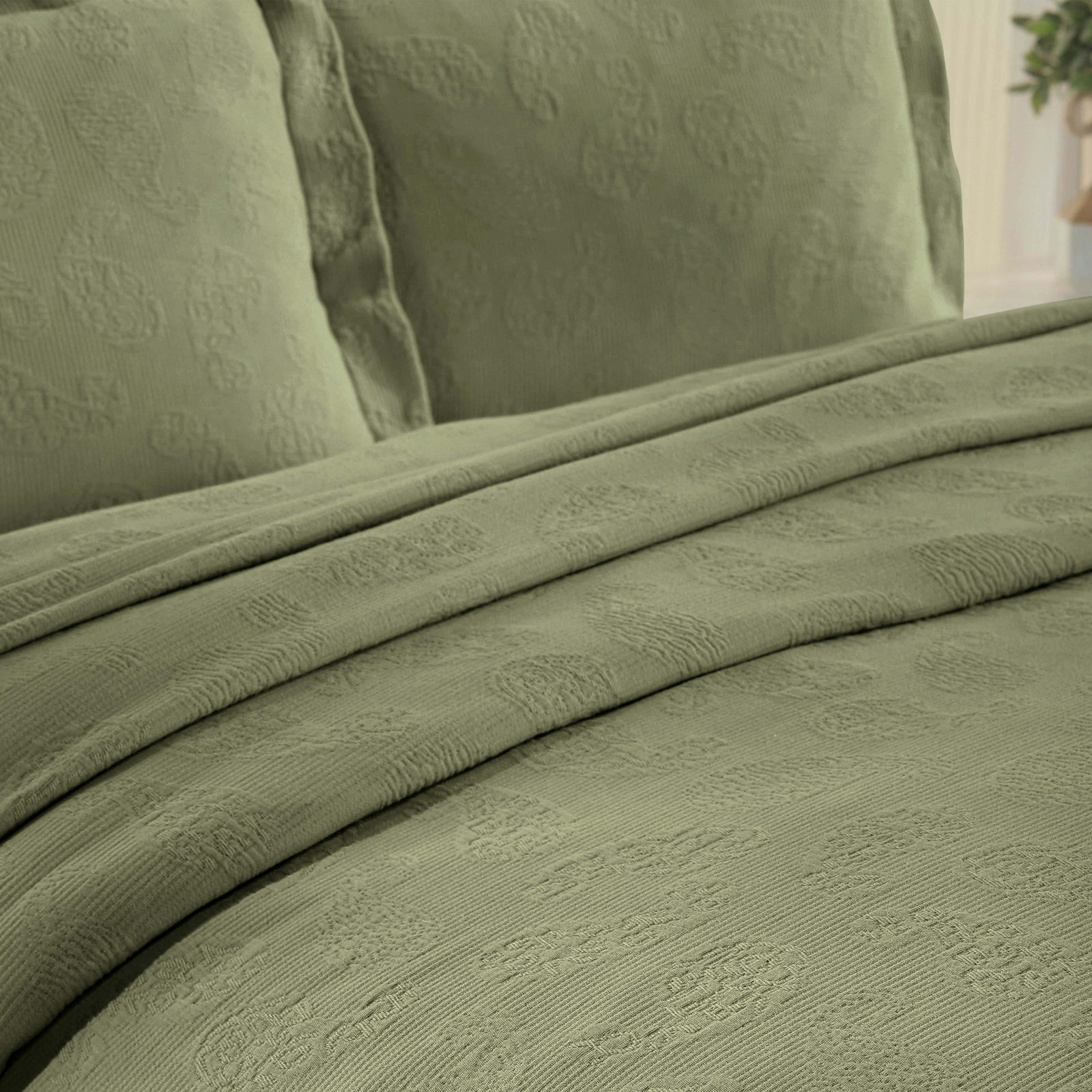 Aldin 100% Cotton All Season Bedspread Set, Queen Coverlet + 2 Standard Shams, Sage