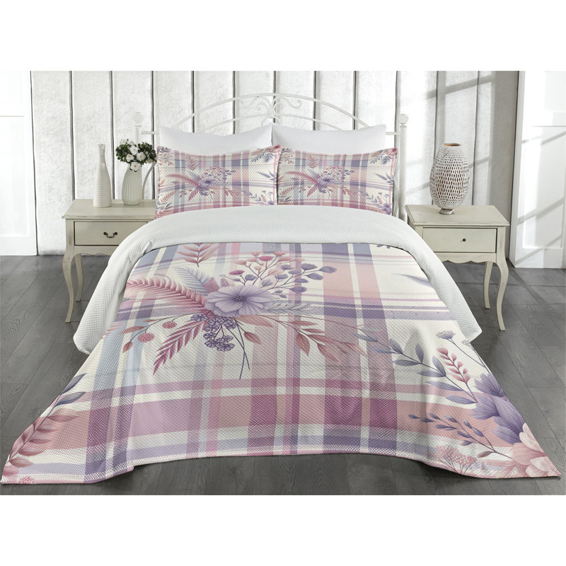 Polyester Checkered Coverlet, Queen Coverlet + 2 Standard Shams