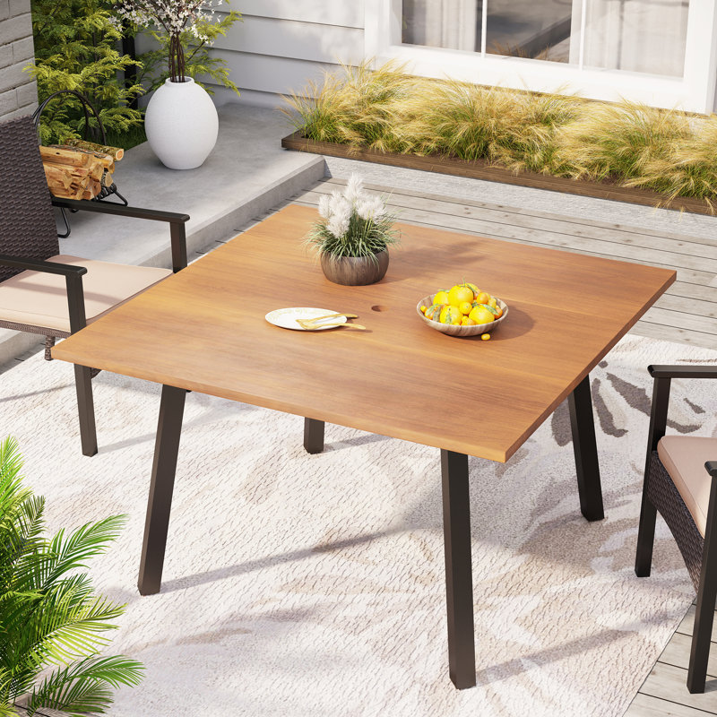 Table de salle à manger Argyri