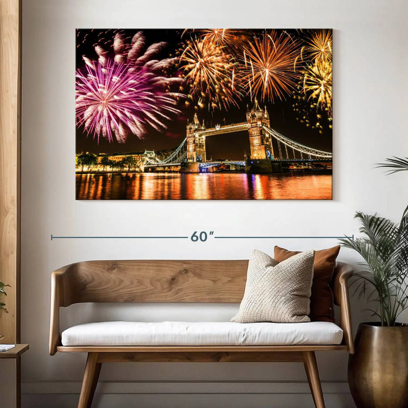 Feux d'artifice de Kavia au-dessus de Tower Bridge, H 34 po x l 51 po