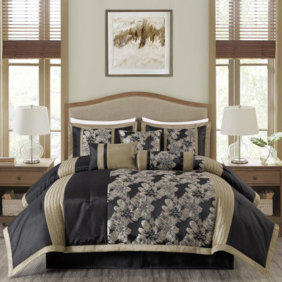 Hibiscus Floral Jacquard Comforter Set