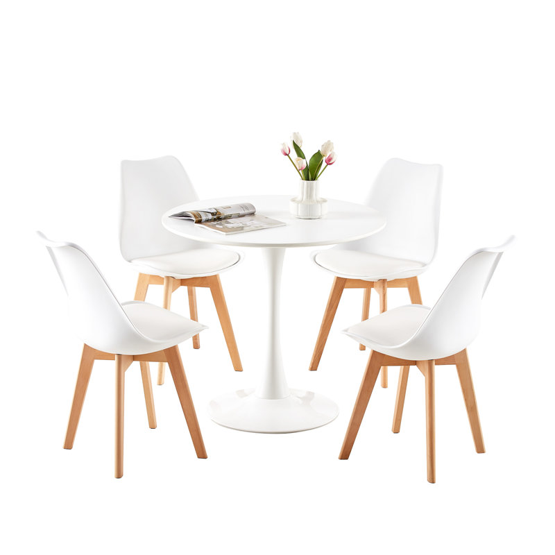 Ensemble repas pour quatre personnes, Blanc