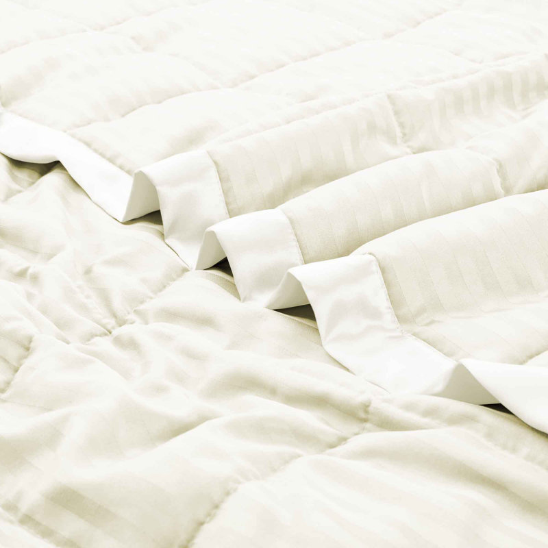 Couette légère avec bordure en satin, Crème, crème, Grand lit