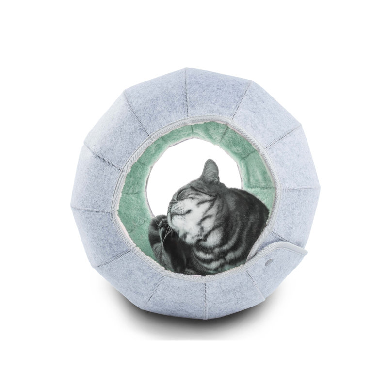 Felt Nest Pet Bed, 15.4" H x 15.7" W x 17.7" D, Green