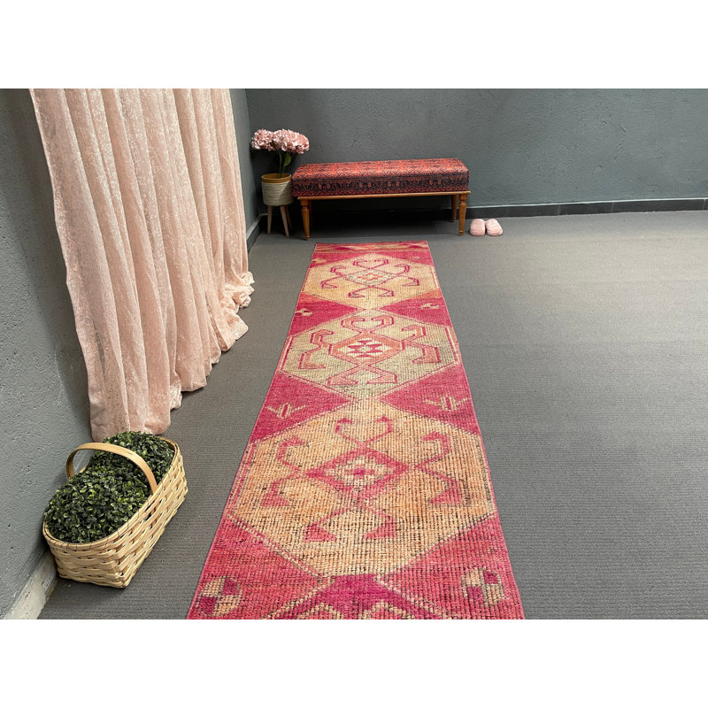 Tapis de couloir bohémien rose 31,1 x 135 po