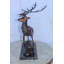Statue en bronze de cerf marchant sur des rochers, collection élégante Nifao 15 po x 7 po x H 21 po