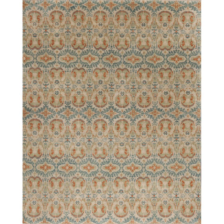 Vogue Hand Knotted Wool Area Rug
