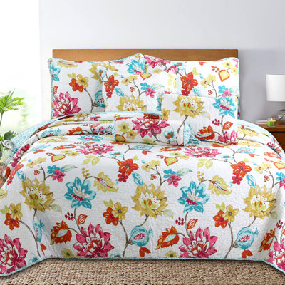 Borkowski Polyester Quilt Set