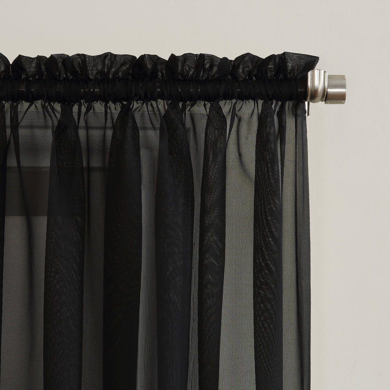 Panneau de rideau transparent avec passe-tringle Wayfair Basics® Albia, Noir, L 59 po x L 95 po