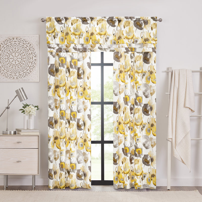 Panneau de rideau simple semi-transparent à motif floral Gjergji, L 50 po x L 84 po, gris