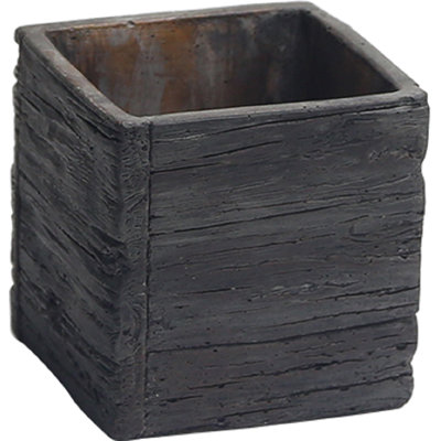 Mirata   Planter Box