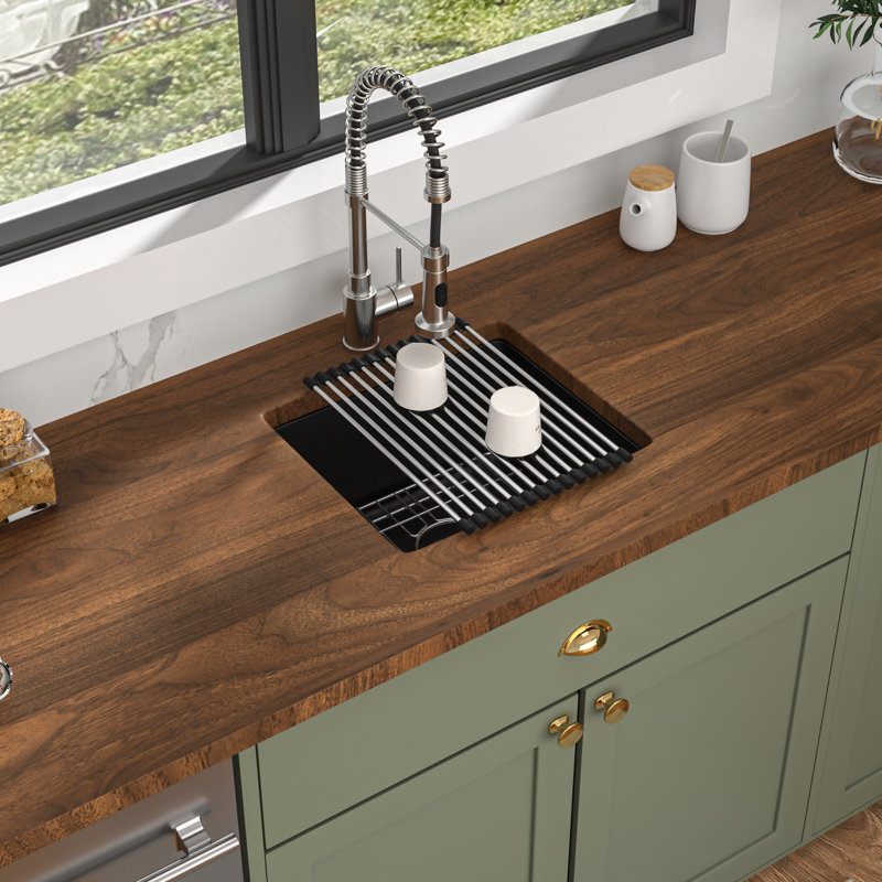 Évier de cuisine encastré en composite de granite à cuve simple avec support à roulettes L 18 po x l 16 po, Noir/chrome