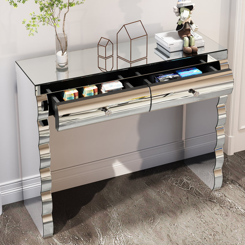Table d'appoint en miroir argentée brillante avec deux tiroirs et une conception à bords uniques, convenant à un vestibule ou à un espace de vie principal, compartiments de rangement faciles à assembler, espaces fonctionnels à plusieurs niveaux, cadre