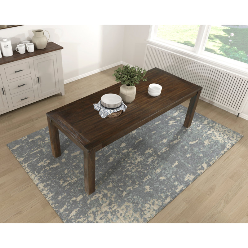 Table de salle à manger brun foncé