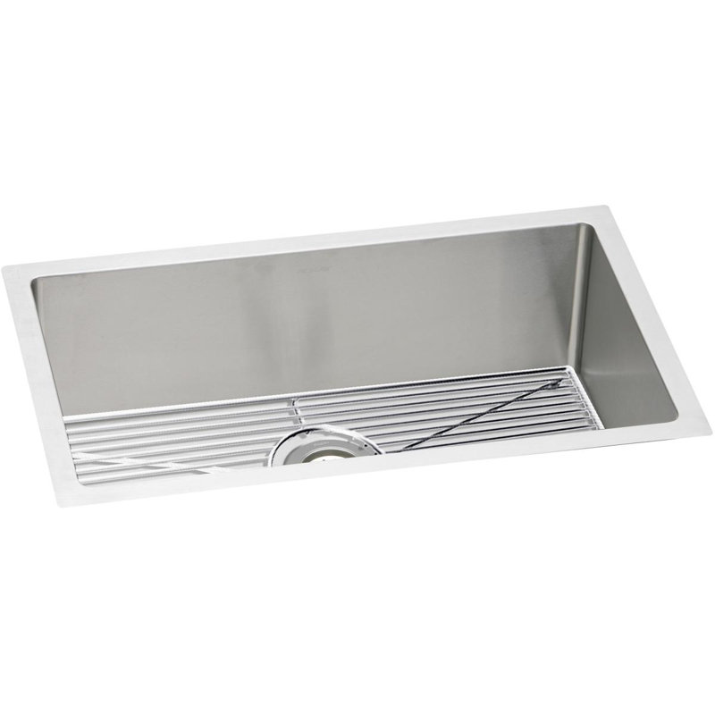 Crosstown 31"L x 19"W Undermount Kitchen Sink with Grid and Drain Assembly