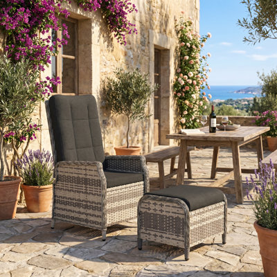 Outdoor Lounge Chair with Ottoman