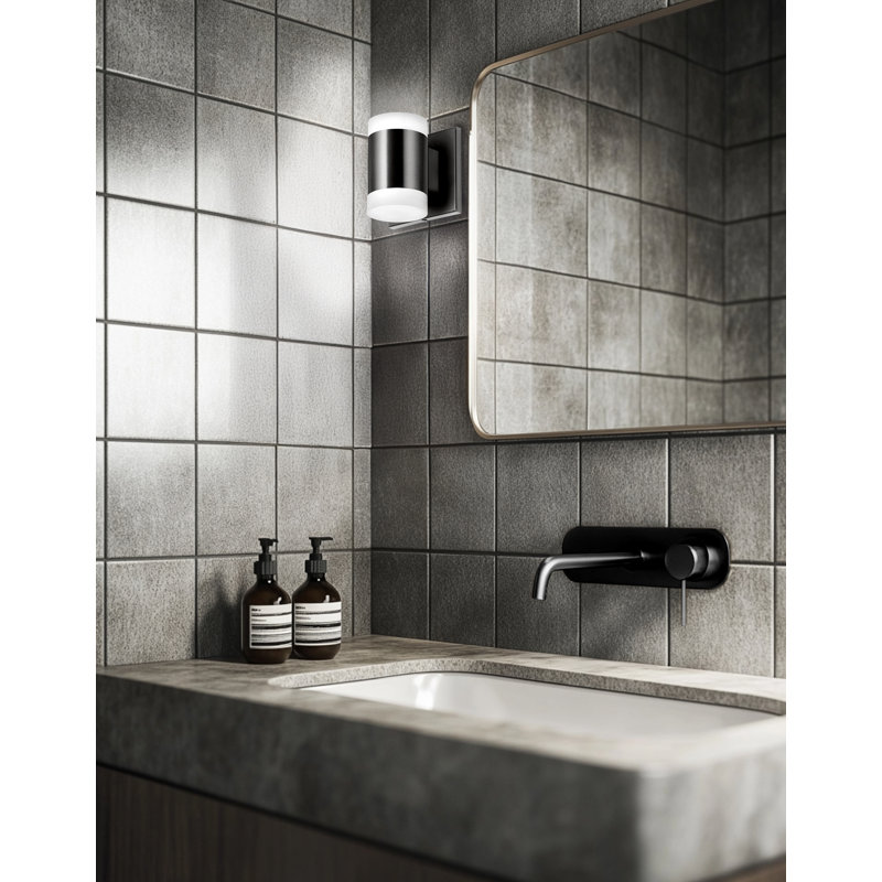 Vicenza LED Wallchiere, Matte Black