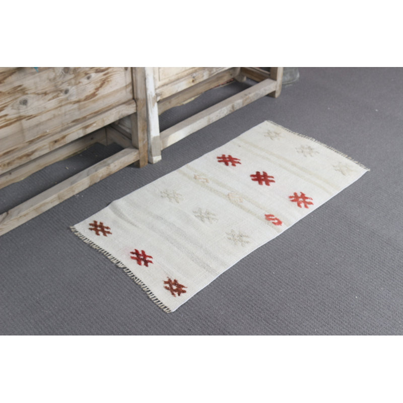 Handcrafted Small Turkish Rug With Flat Weaving Kilim Design in Hemp Material Featuring Patterned Detailing for Entryway Spaces in Beige