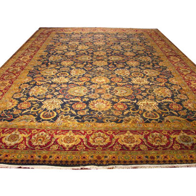 Aidyn Hand Knotted Wool Floral Rug