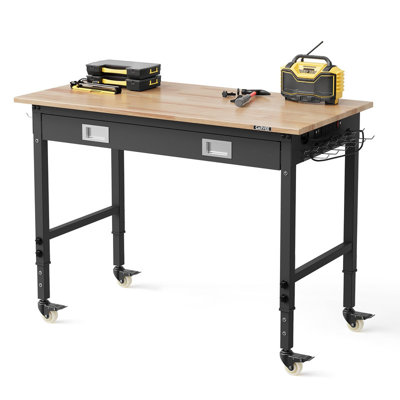 Établi à hauteur réglable 48 po x 24 po avec tiroir, prises de courant, panneau perforé et roulettes robustes