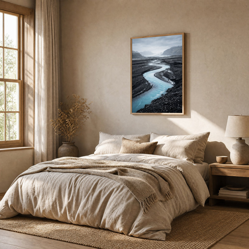 Tableau sur toile représentant une rivière turquoise sinueuse dans un paysage rocheux sombre, H 48 po x l 32 po