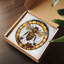 Verre teinté abeille avec fleurs-129204540