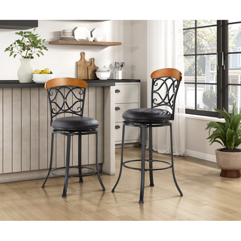 Chaise pivotante à hauteur de pub