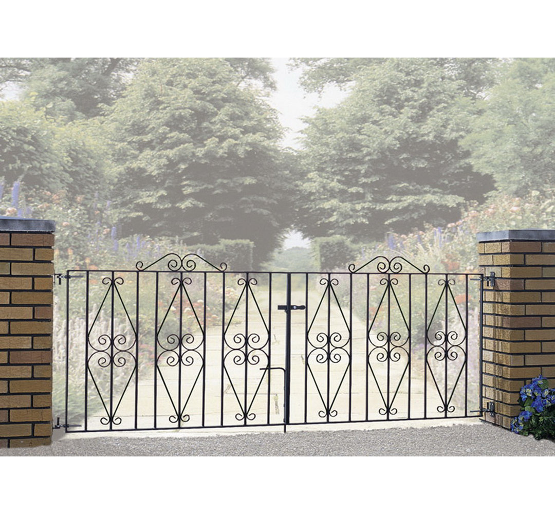 Brizendine Scroll Metal Driveway Garden Gate