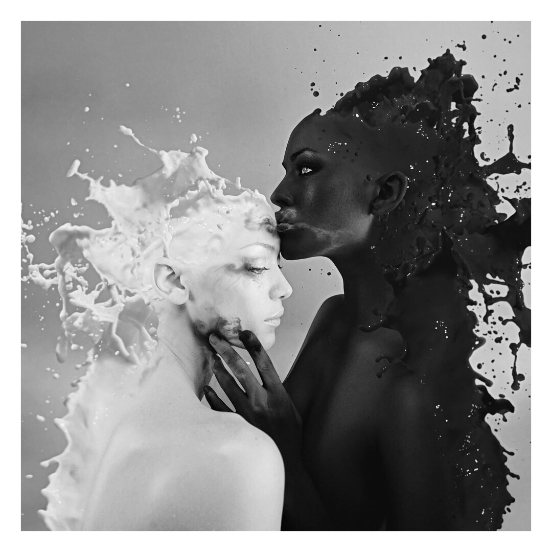 Strukturierte Fototapete Milk & Coffee Kiss Black White 1,92 m x 192 cm