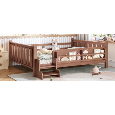 Lit spacieux spacieux avec rangement en bois, sécuritaire pour les enfants, finition naturelle
