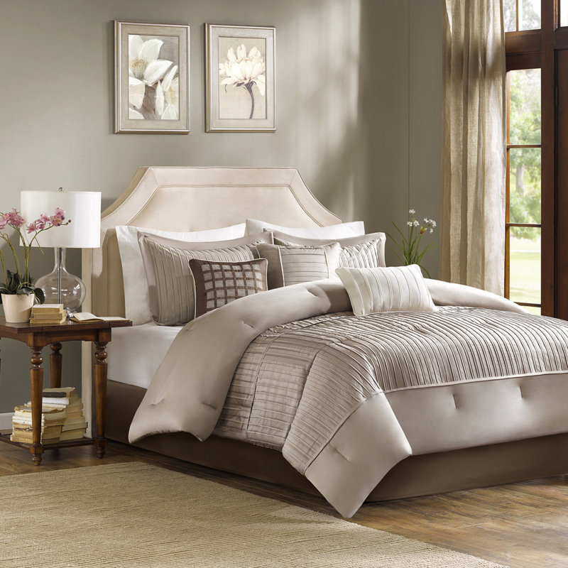 Édredon 7 pièces Charmeuse - taupe très facile à entretenir moderne, Édredon de très grande taille et 6 pièces suppl