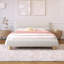 Grand lit plateforme tapissier