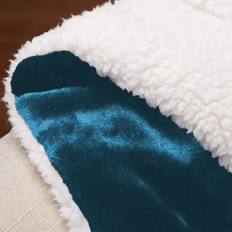 Super Soft Sherpa Fleece Blanket – Reversible Cozy Throw 240 GSM, Teal, 150cm x 130cm